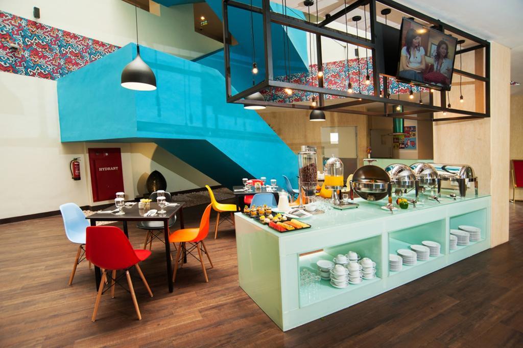 Idoop Hotel By Prasanthi Матарам Екстериор снимка